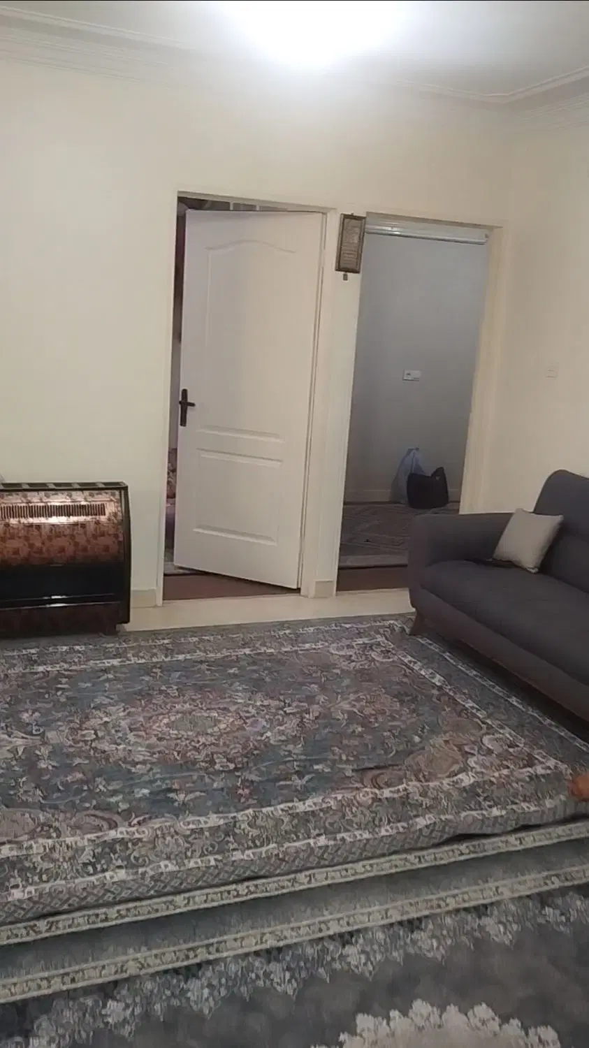 ۶۰ متر دوخوابه پارکینگ دار