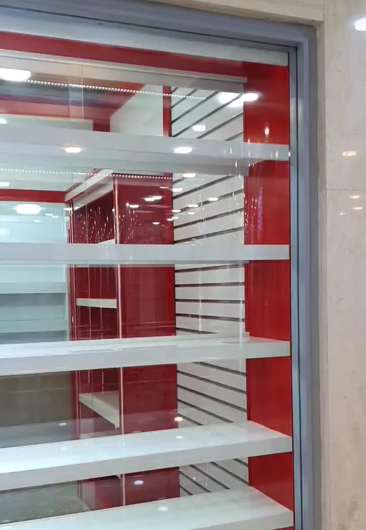 رهن و اجاره مغازه طبقه همکف بازار موبایل نجف آباد