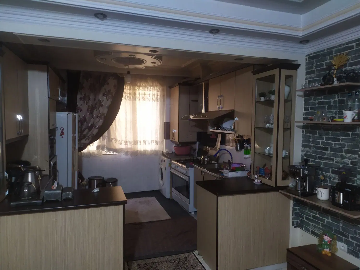 آپارتمان ۶۴ متری با پارکینگ غیرمزاحم