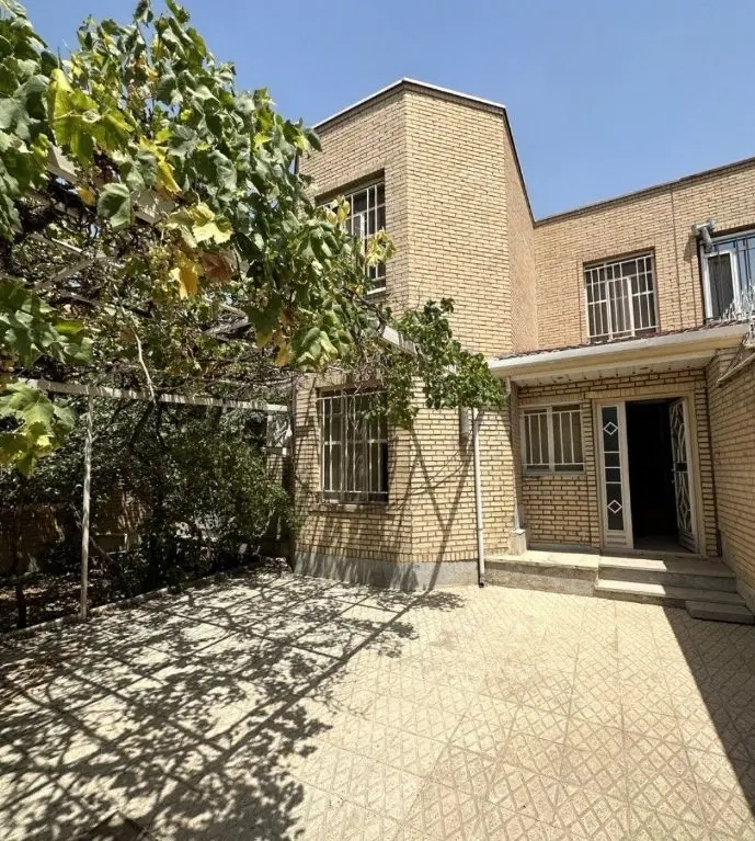 اجاره ویلایی ۱۲۰ متری میدان آزادی