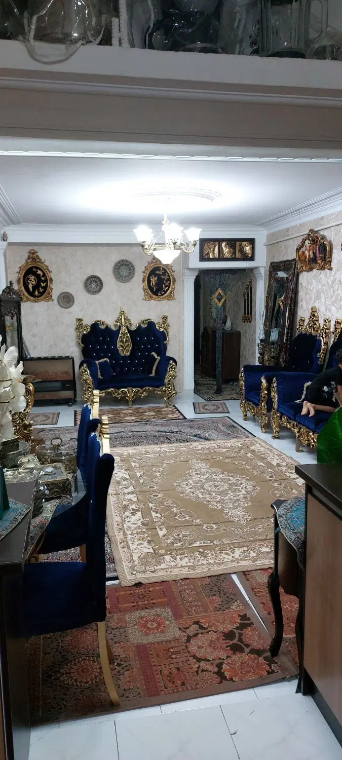 واحد ۹۰ متری منطقه ۸ بی