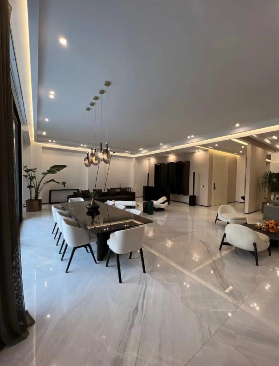 ۳۰۶متر_درحدکلیداول_متریال وارداتی_فروشنده واقعی