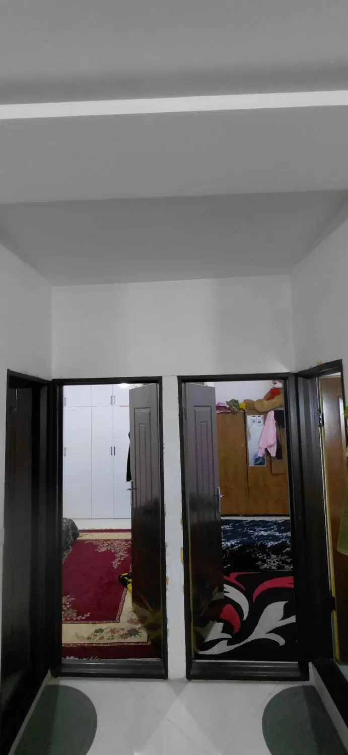 آپارتمان . خانه