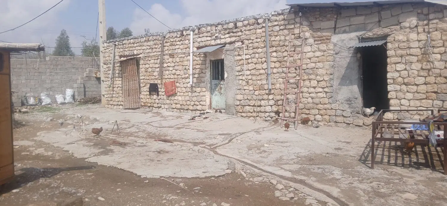 منزل مسکونی در ماهوته به فروش میرسد