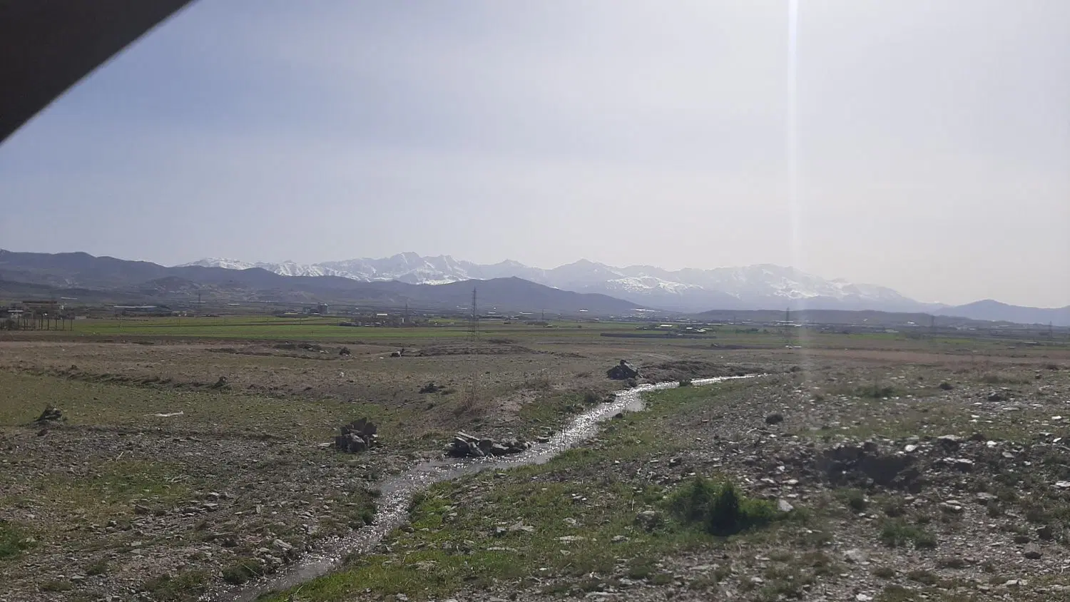 زمین بالاتر از باغ سارینا