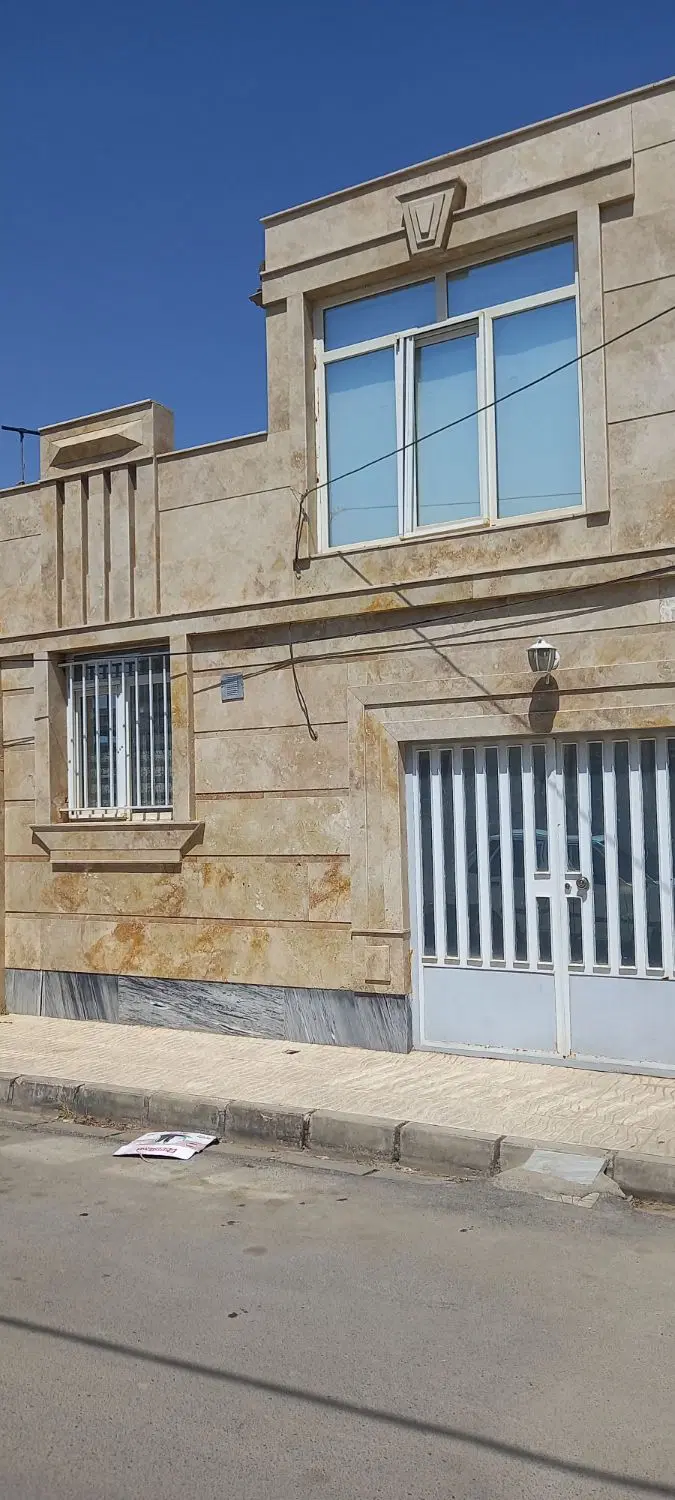 خانه ۱۰۰ متری دربست مرزگران اراک