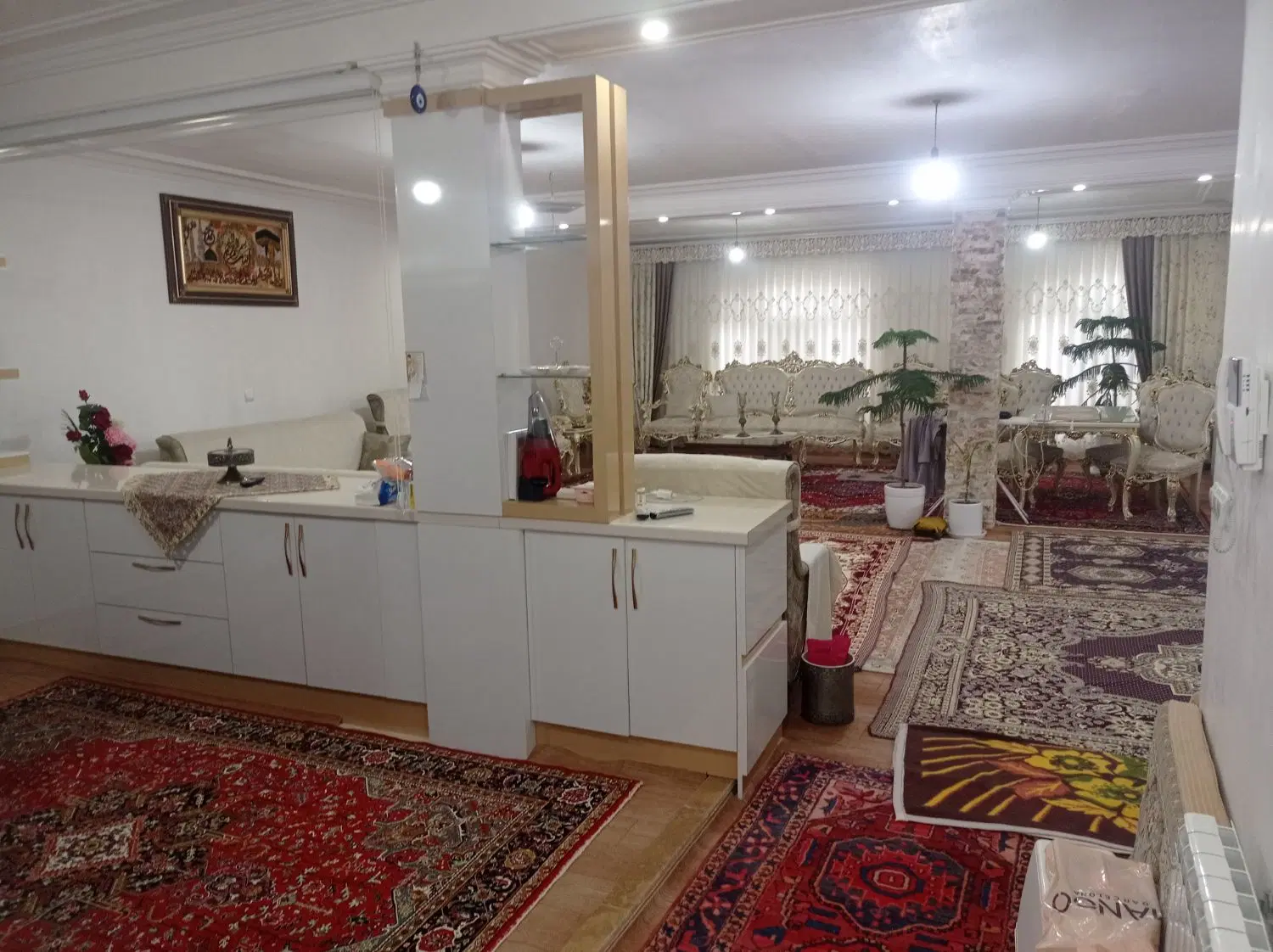 حیاط ویلایی
