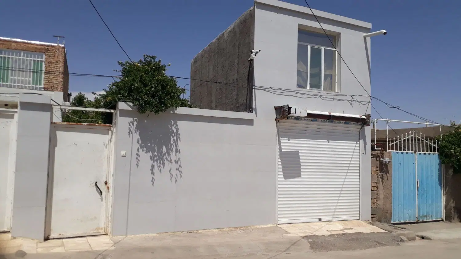 منزل تازه ساخت در روستای سرده
