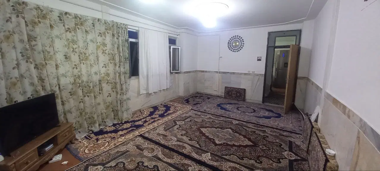 اجاره خانه ویلایی دربست بر اصلی خیابان چمران