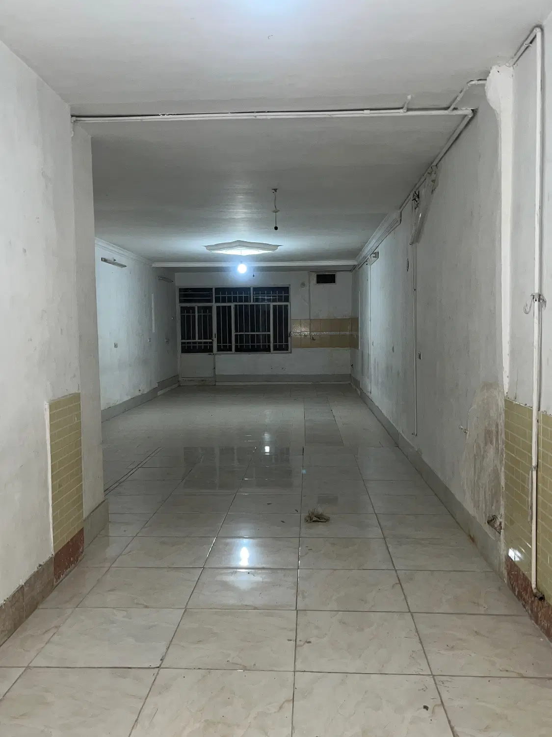 مغازه رهن واجاره ۱۲۰متری