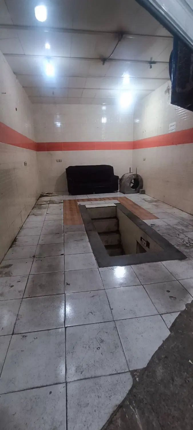 مغازه برای مکانیک و یا برقکار