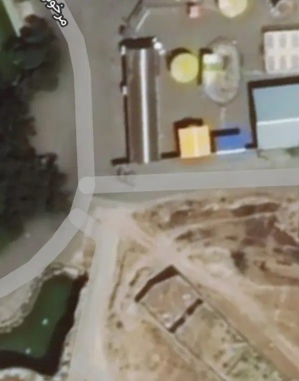 زمین 110متری بر خیابان 12متر