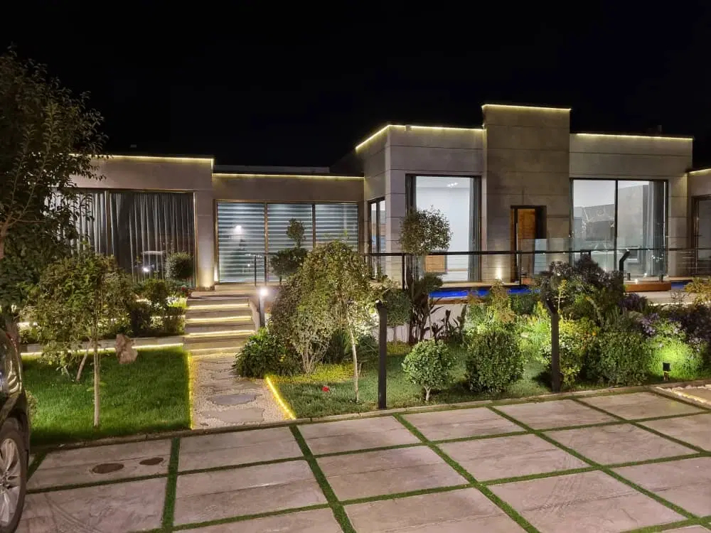 ۱۲۰۰متر باغ ویلا 200متربنا کنتورتاپ لوکیشن کردزار