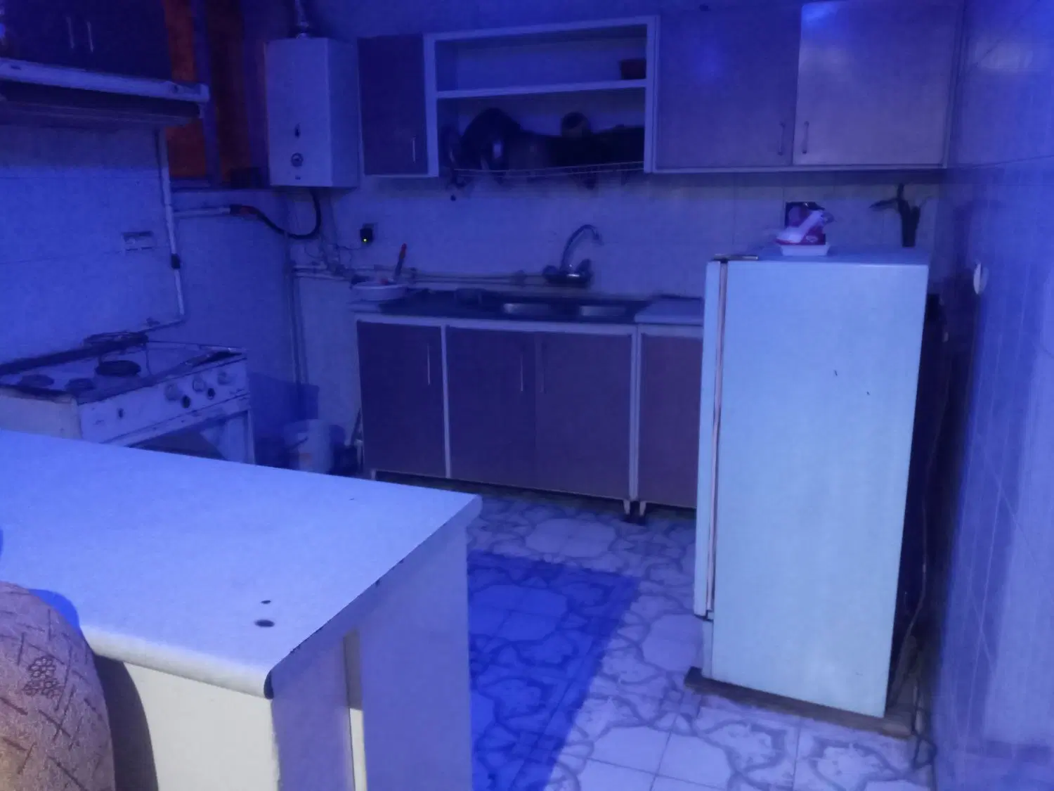 اجاره سوییت همکف پارکینگ دار واتاق