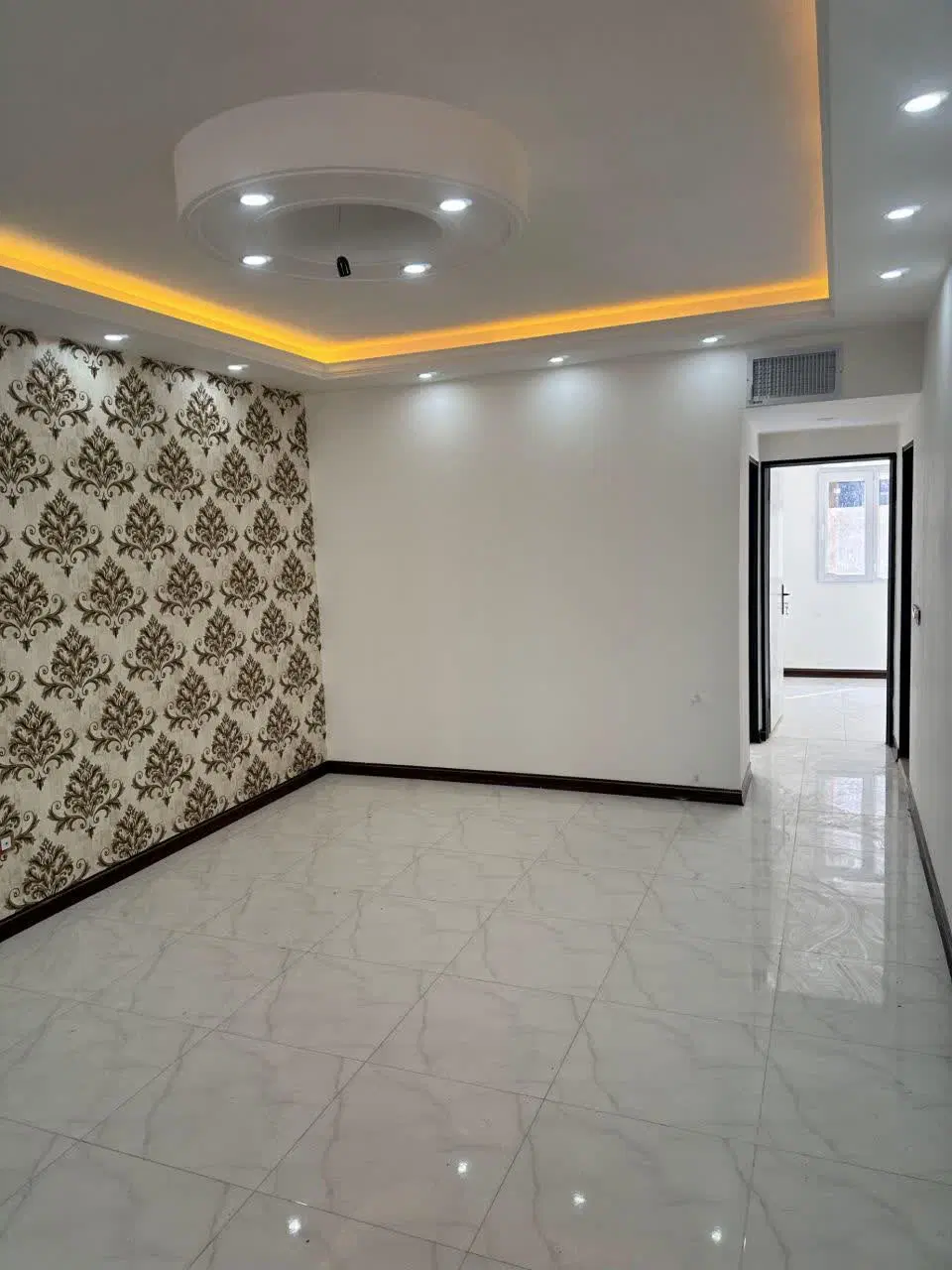 ۷۲متری فازیک طبقه