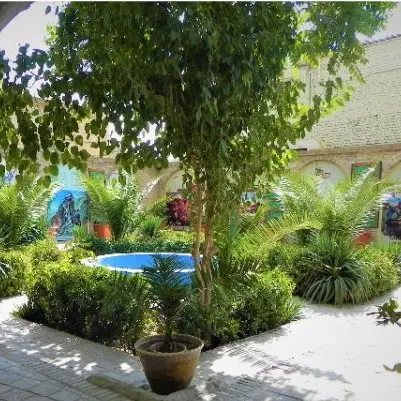 منزل آپارتمانی آستانه