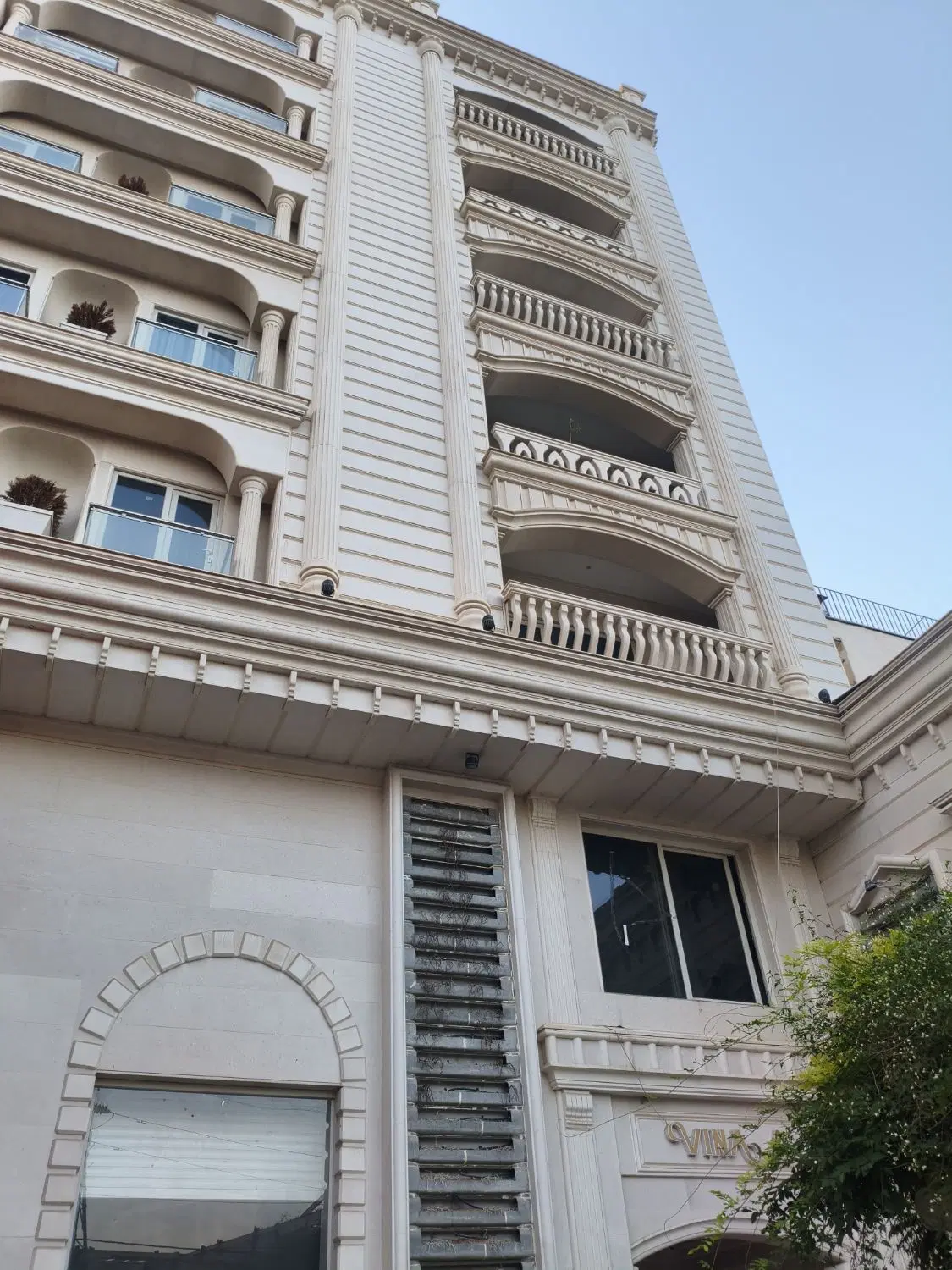 فروش آپارتمان صفر فوق لوکس تکمیل سند دار