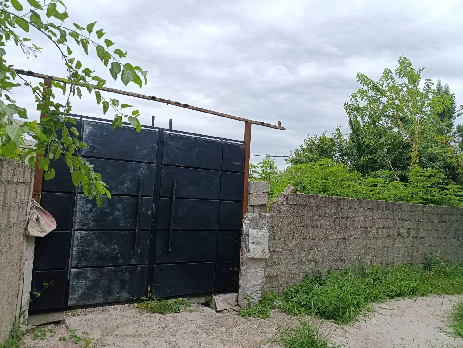 410متر زمین مسکونی مهندسی ساز