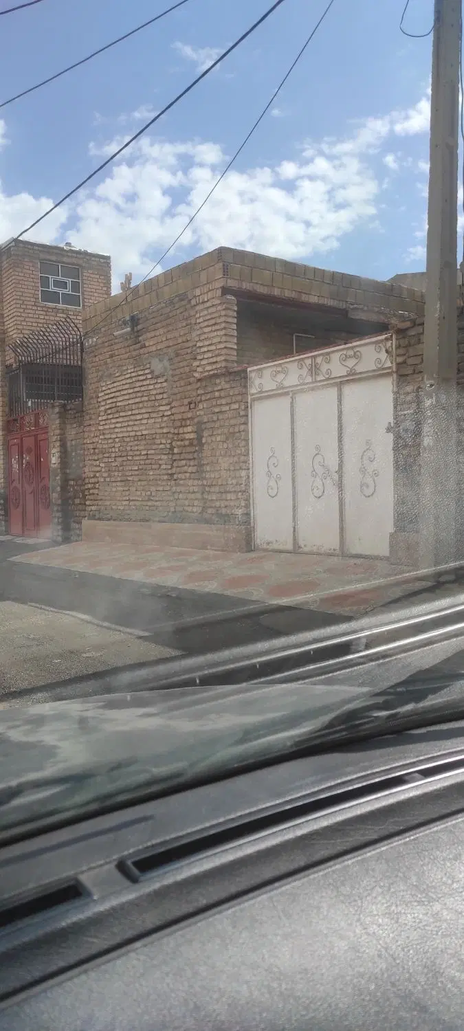 خانه کرناچی کوی 105
