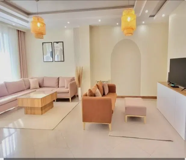 آپارتمان۸۲ متری فاز۴ مهرشهر