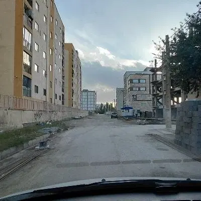 زمین مسکونی شهرک مدنی ۲۰۰ متر جنوبی سند دار