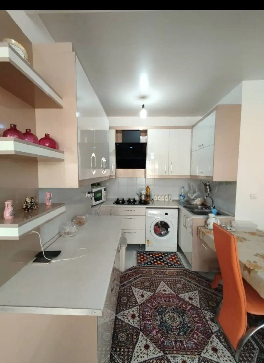 یادمان بنا