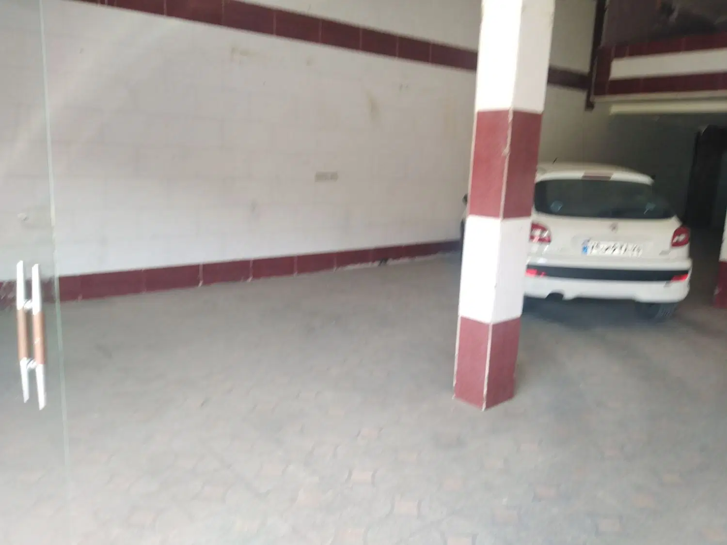 مغازه 180متر دراشکفت