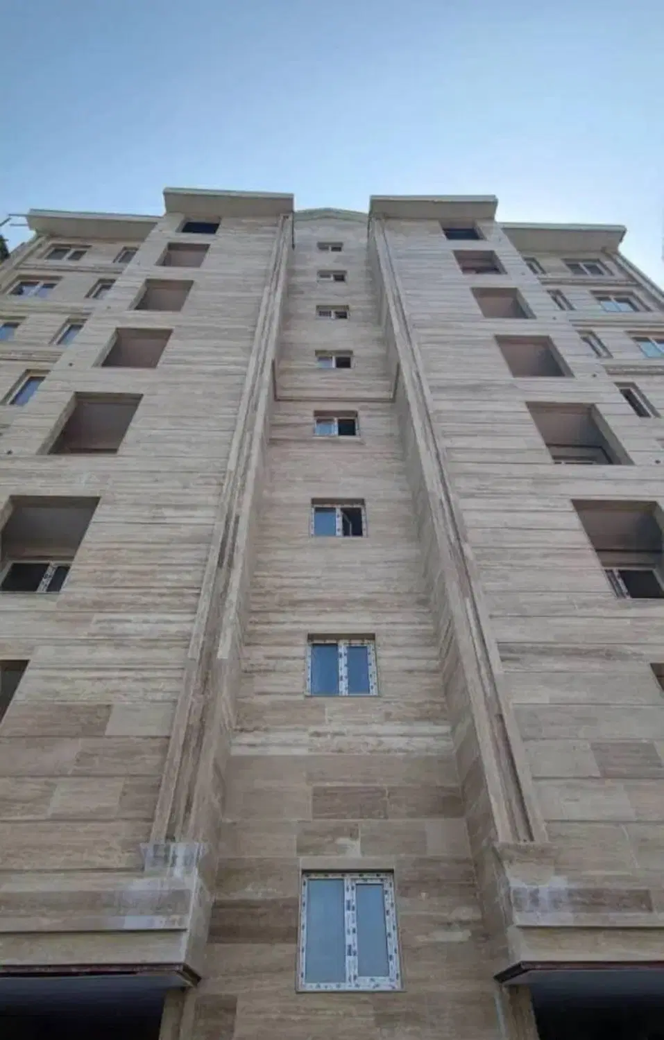 فروش آپارتمان در انزلی