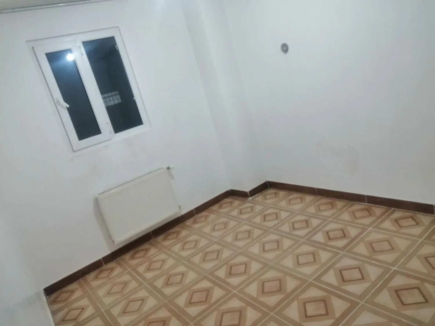 به اجاره گذاشتن یک واحد ساختمان