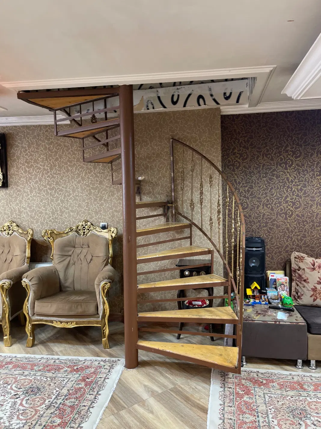 ۱۲۰متر اپارتمان دوبلکس .کاشانی .ابوذر