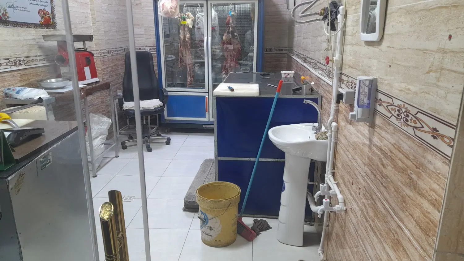 مغازه ۱۴متری درآساوله هم فروشی واجاره