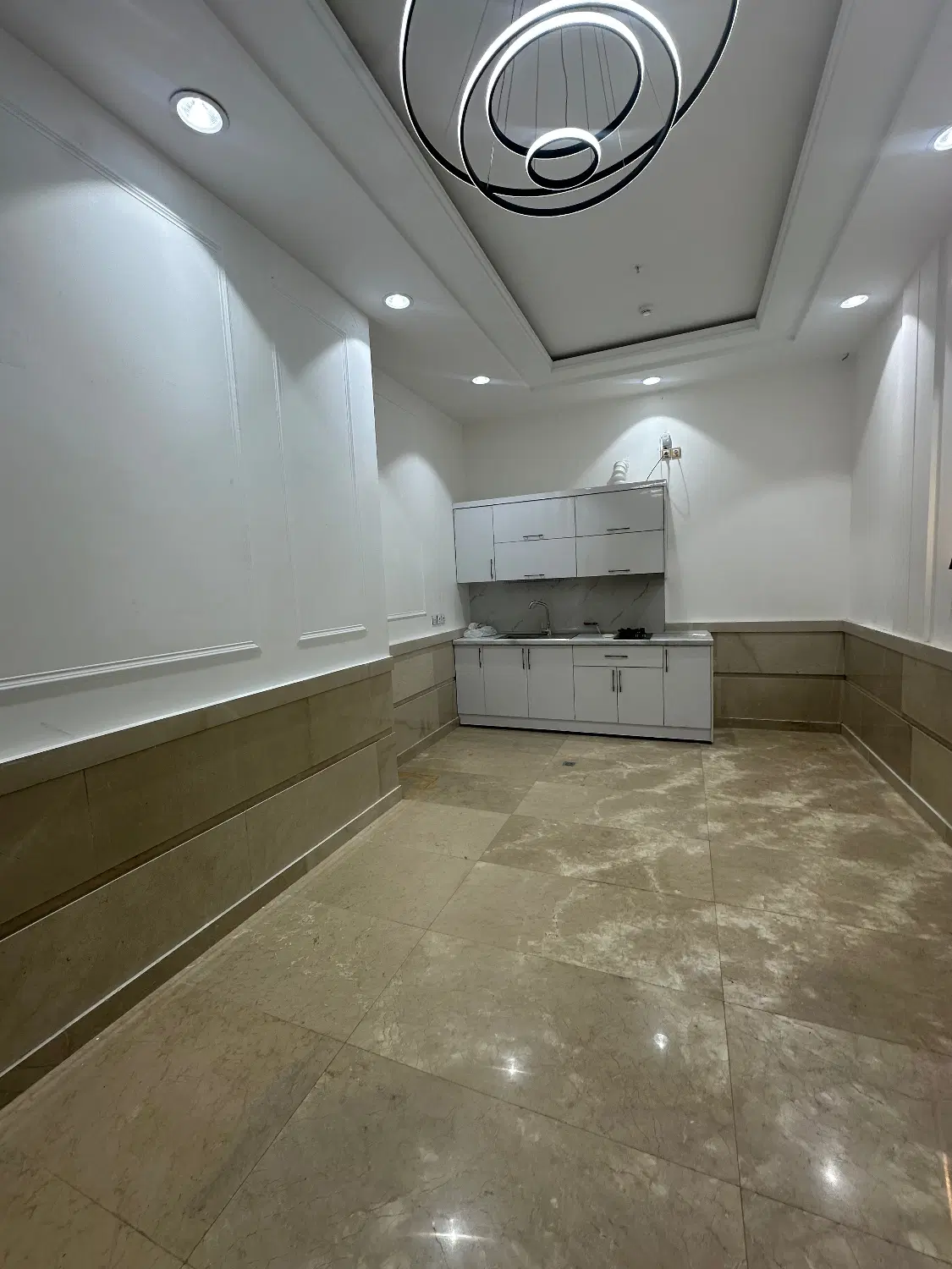 اجاره مغازه_تاپ لوکیشن_پاخور بینظیر
