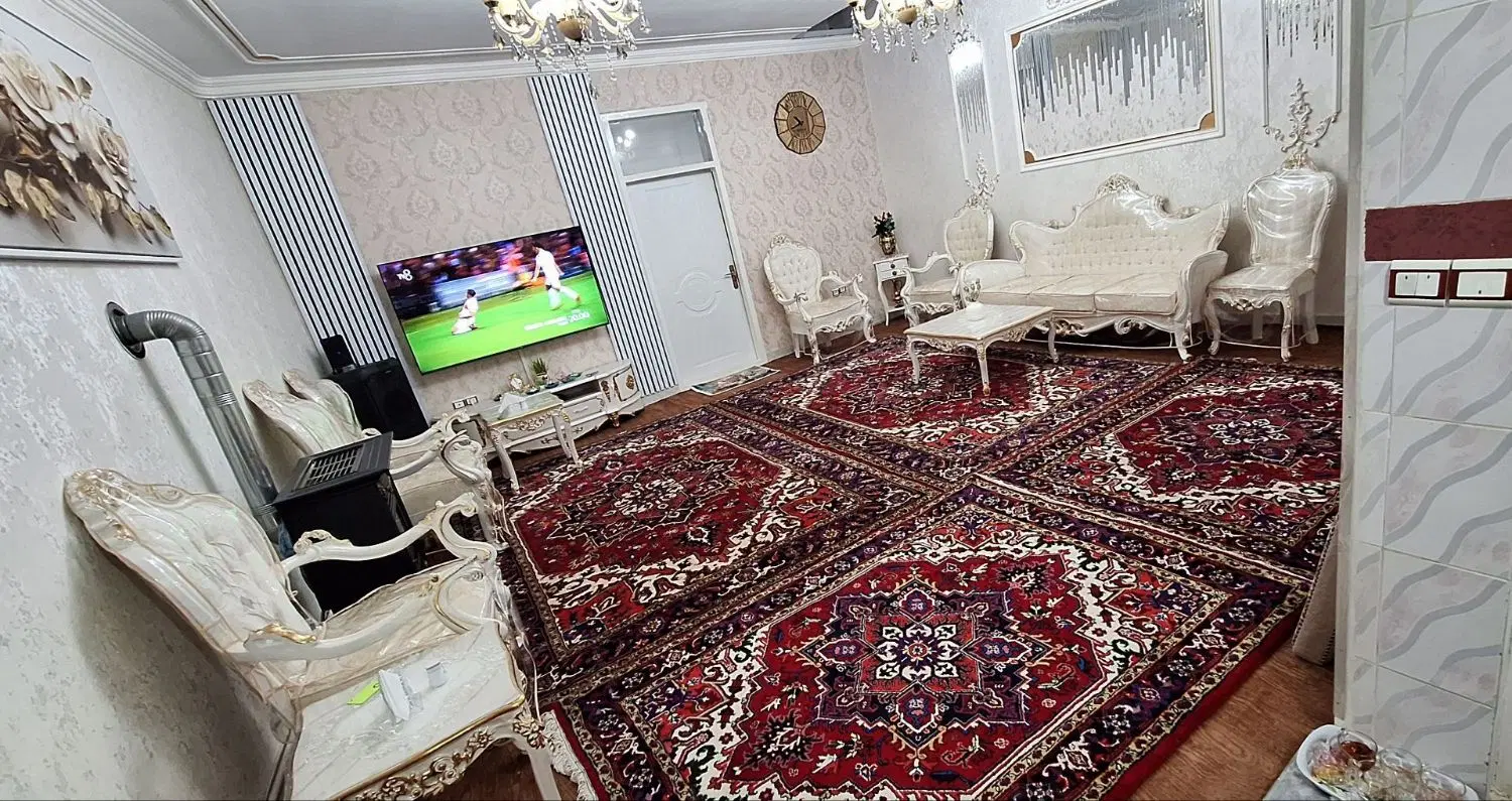خانه ۸۰ متری در احمدآباد