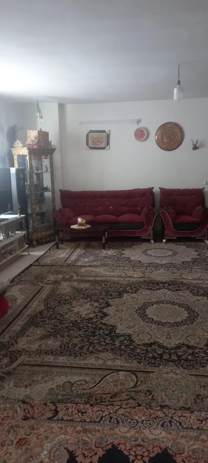 آپارتمان دو واحد۷۴ و۷۷متری
