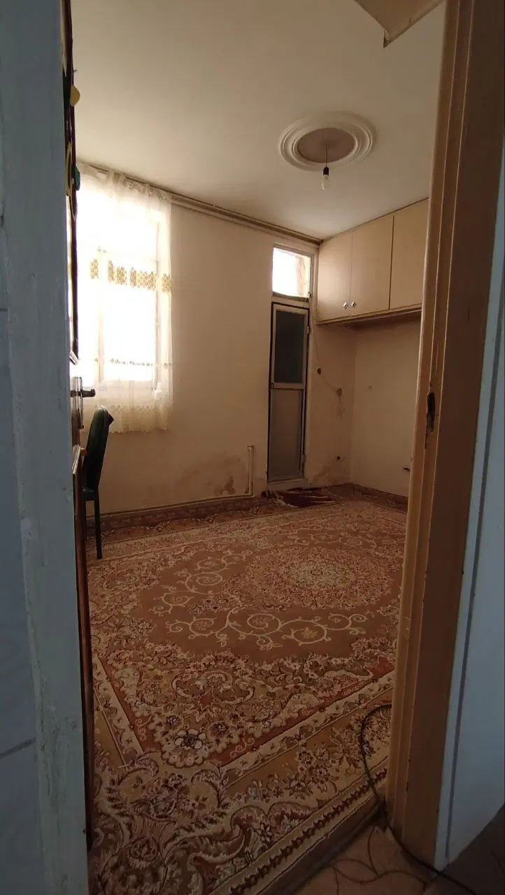 خانه آناهیتا با مغازه