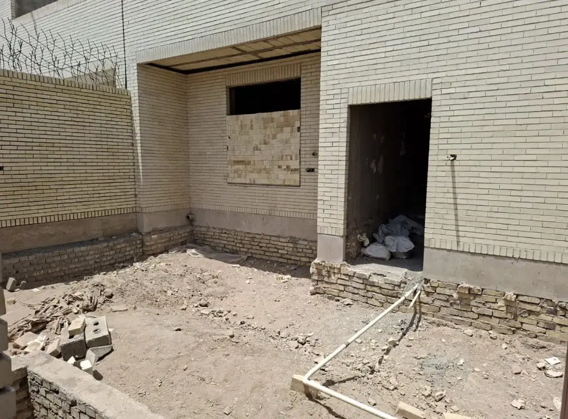 خونه نیمه ساز زرین شهر اشکذر
