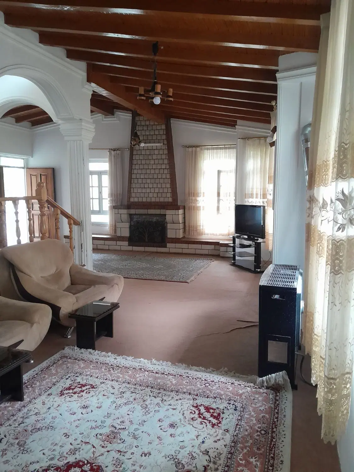 اجاره سالانه دو خوابه طبقه اول حسن کیف نصیری
