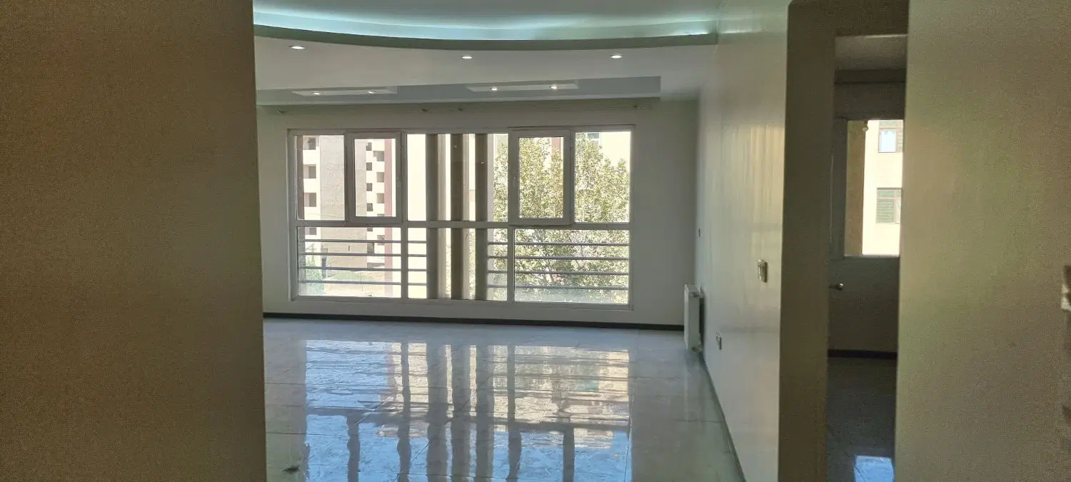 اجاره واحد ۹۷ متری خیابان اول غربی