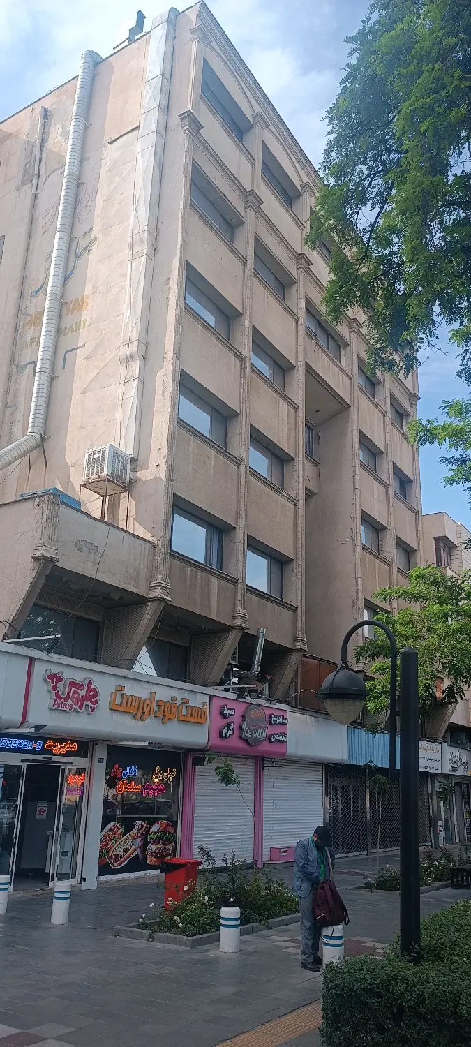 فروش هتل آپارتمان تجاری نزدیک حرم