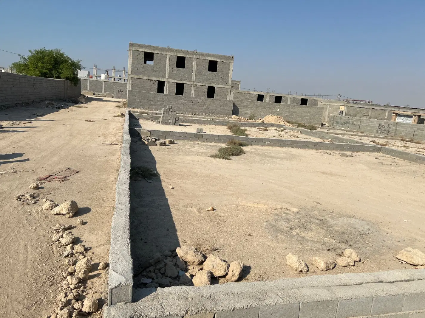 فروش زمین تنگک دوم کوچه امام زاده باقر