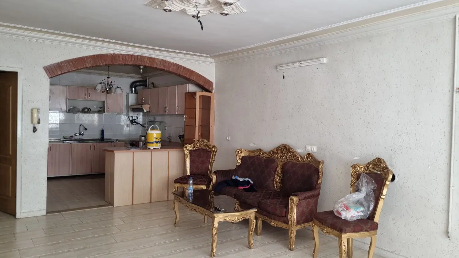 اجاره ۹۰ متری_خانه اصفهان_دوخوابه_پارکینگ وحیاط