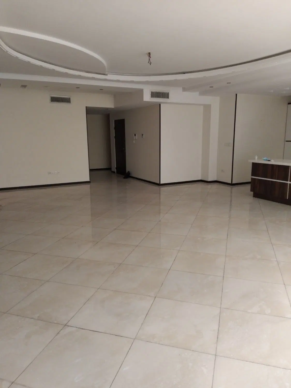 مرزداران ۱۶۵متر اجاره
