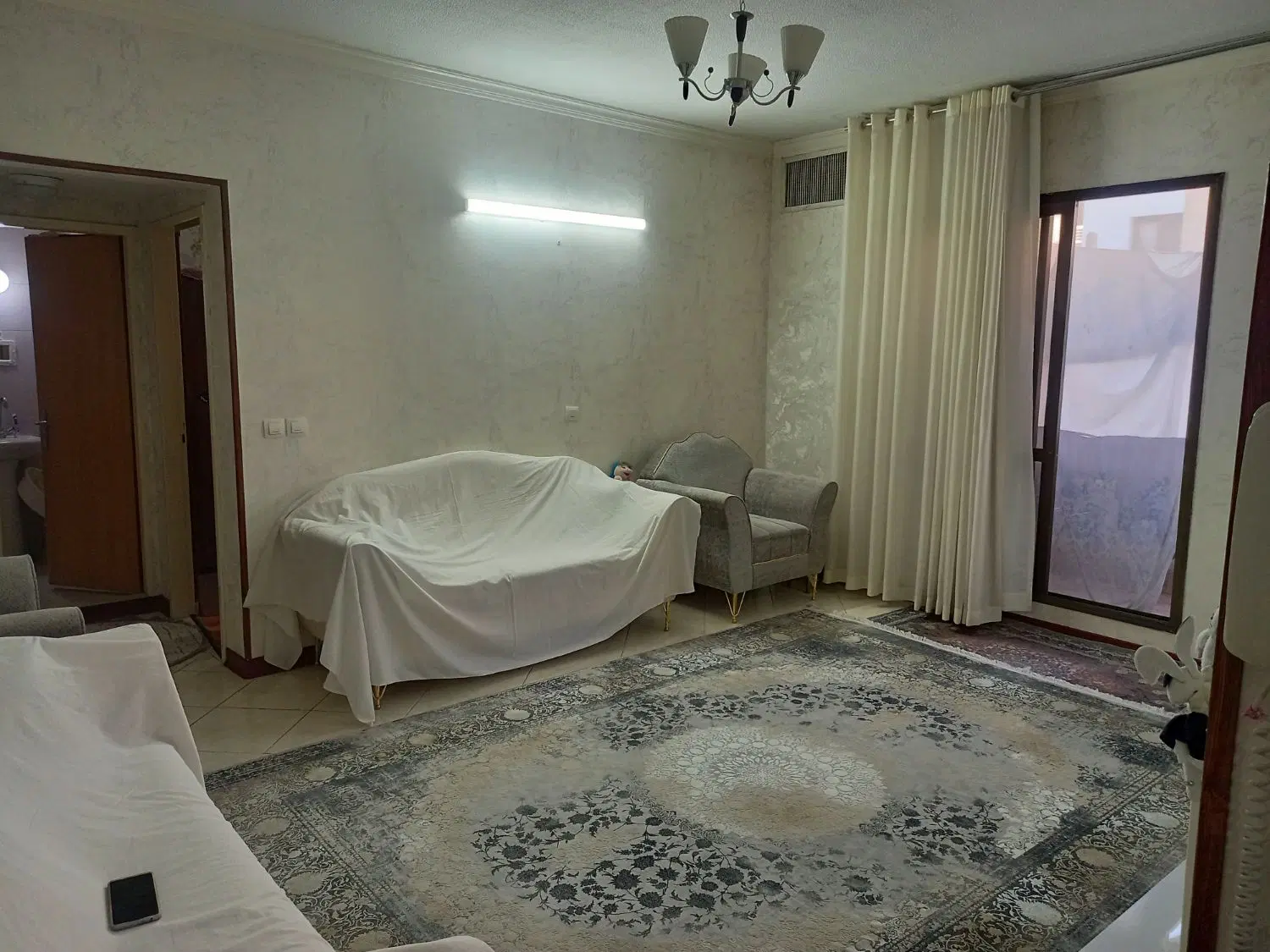 ۶۱متری مفید_آسانسور دار_فول امکانات_ بسیار خوش نقش