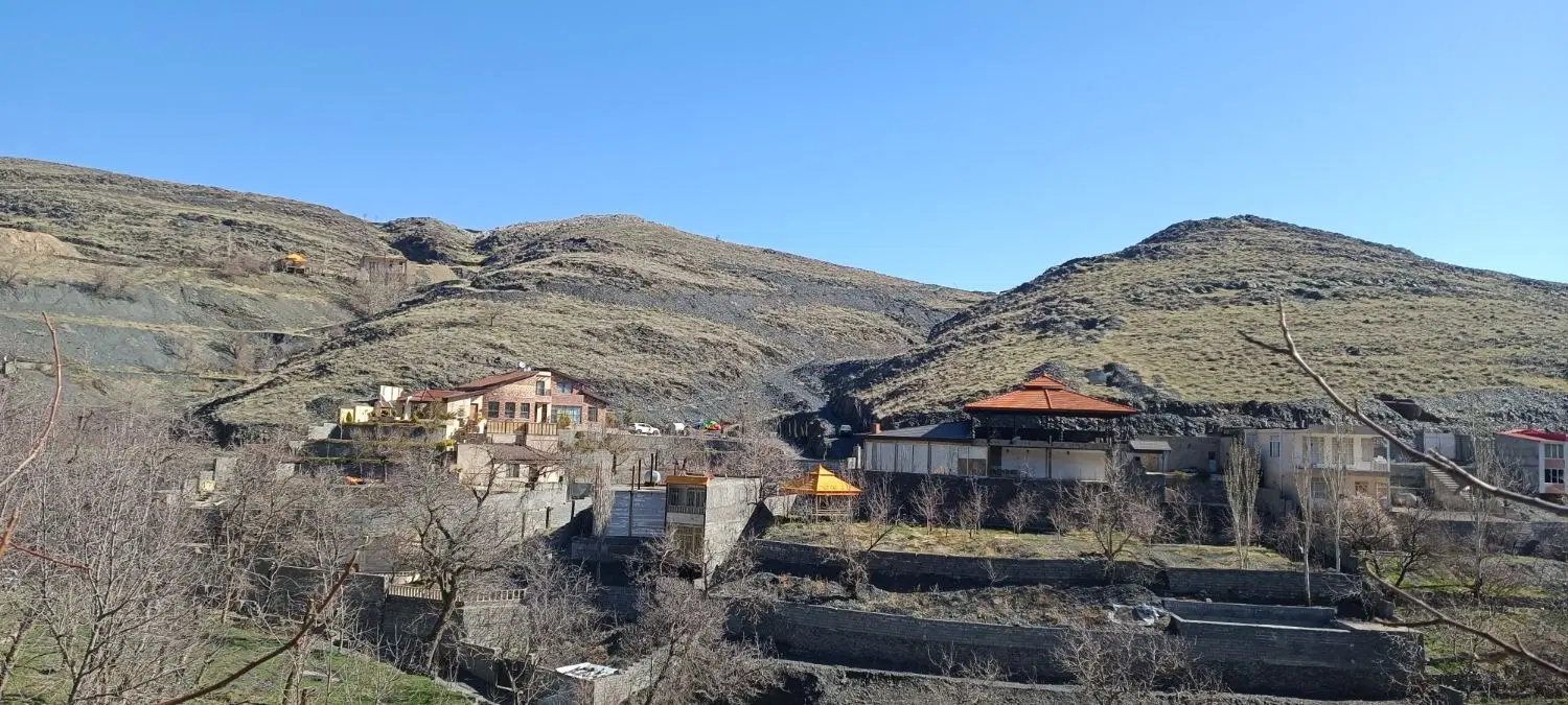 ۵۰۰ متر باغ ازغد سند ۶ دانگ ملکی