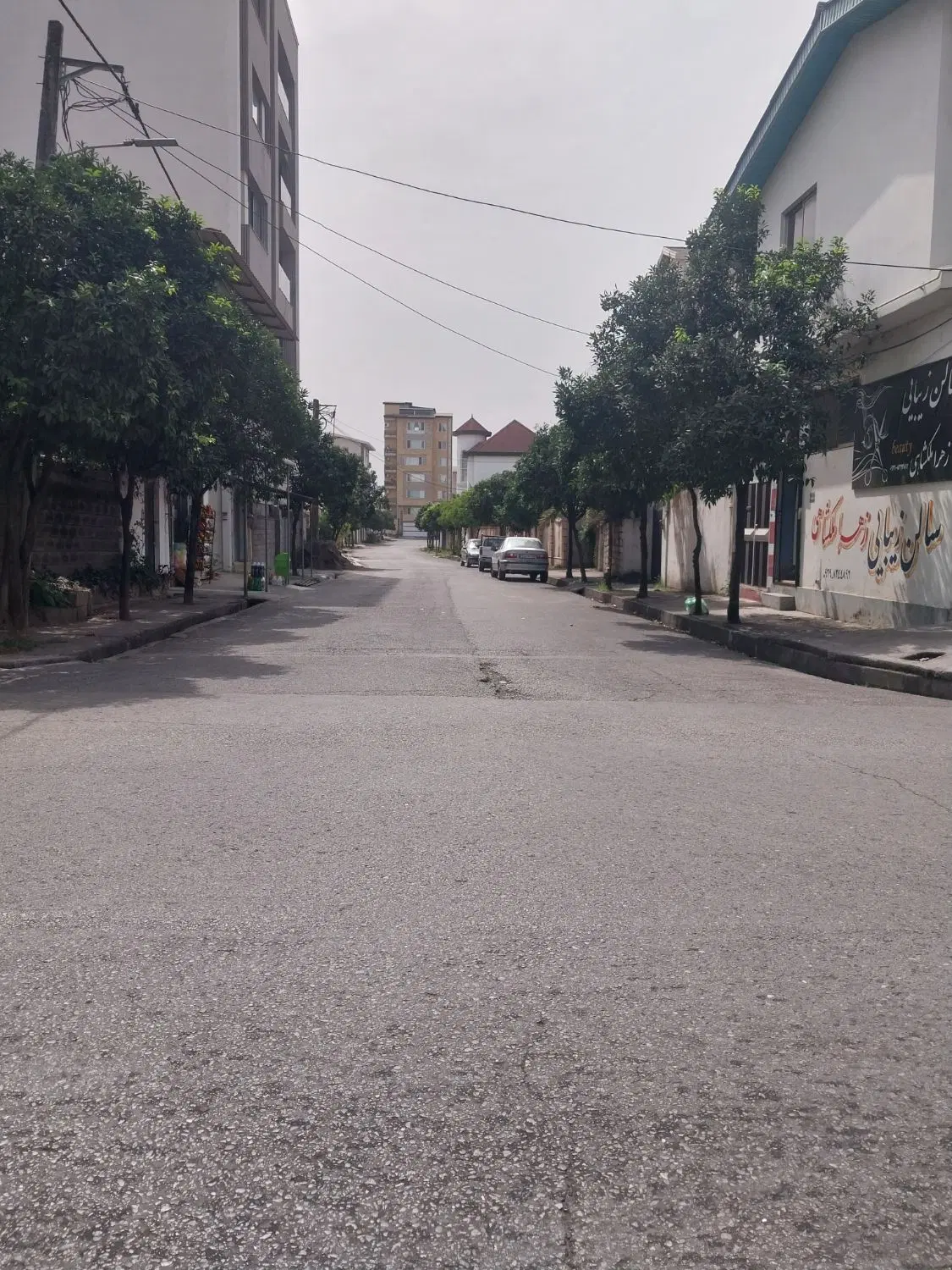 زمین فروشی