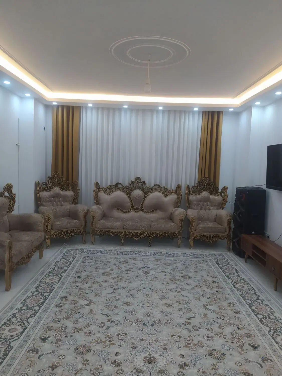 ۸۲متر دوخواب واحدفول.تخلیه کلید لوکیشن خوب