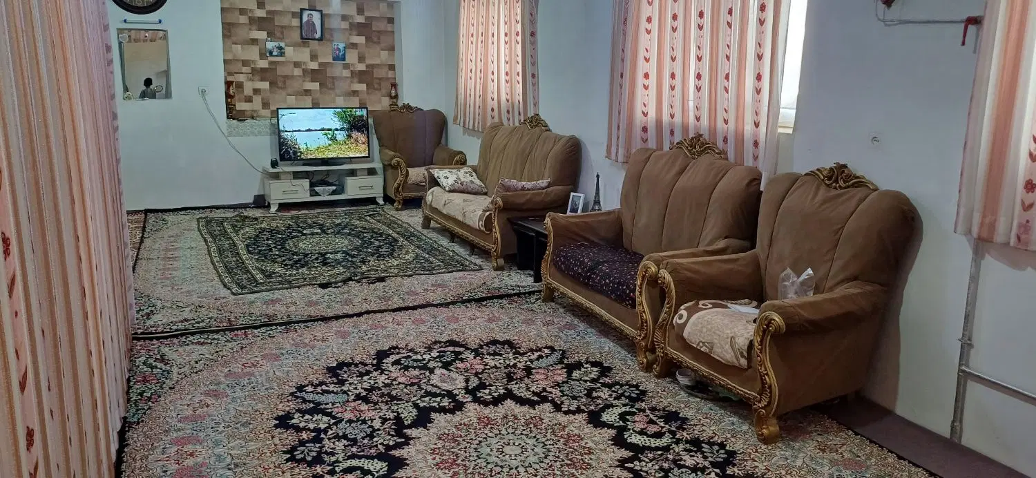 فروش خانه ویلایی دوطبقه قدیمی