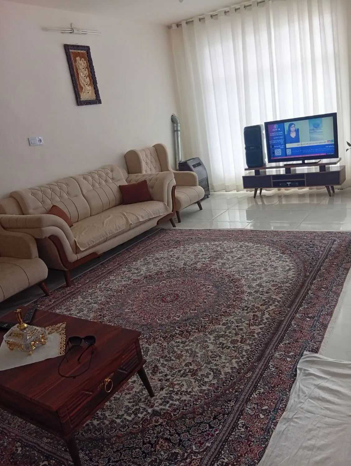 ویلایی ماشین رو