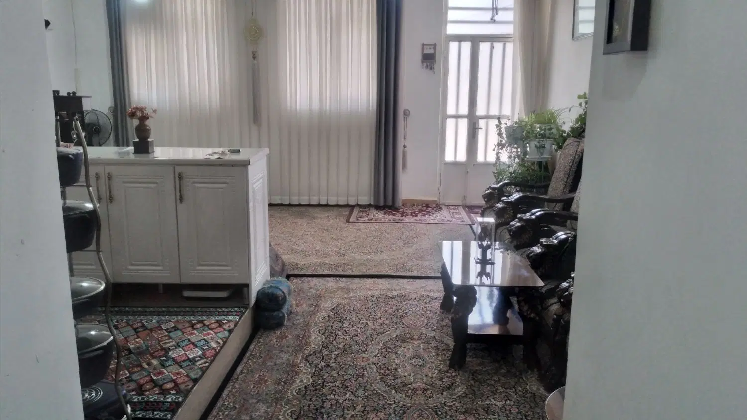 فروش منزل همکف سیدی لب بلوار خواجو