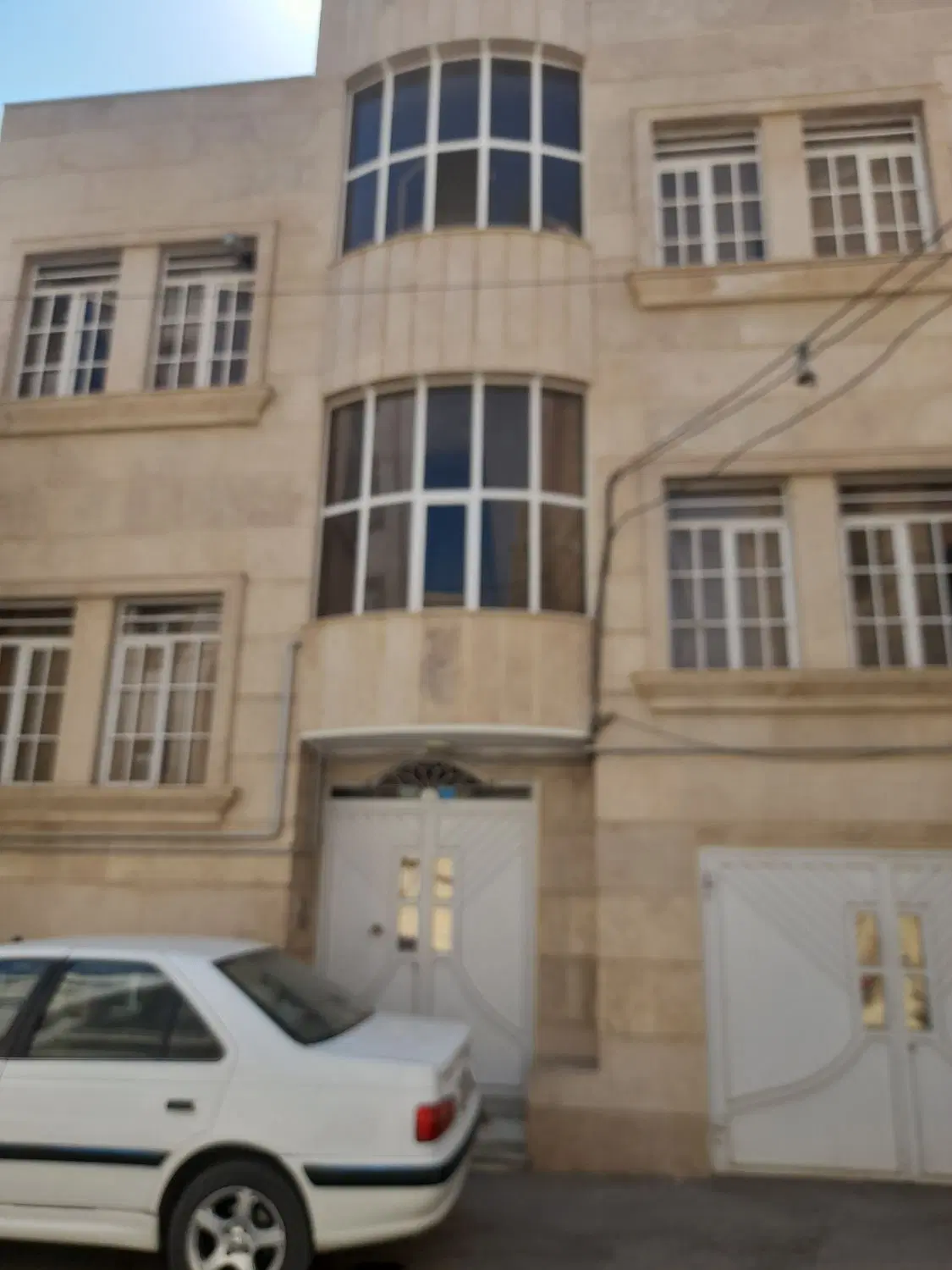 منزل فروشی